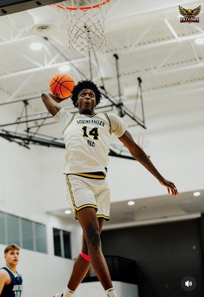 TONI BRYANT Graduate Earns Basketball Scholarship
